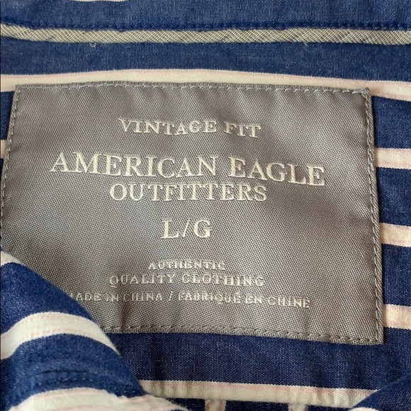 America Eagle Outfitters Vintage Fit - Picture 2 of 3